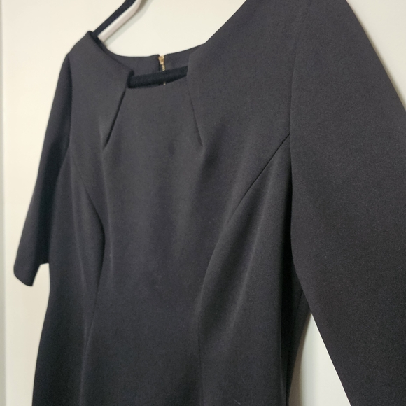 Tahari 14 Petite Black‎ Sheath Dress Knee Length Short Sleeve Exposed Gold Zip ~ - Picture 3 of 9